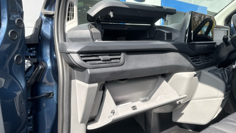 Ford Transit Custom 320 L1 Diesel Fwd 2.0 EcoBlue 150ps H1 Van Limited